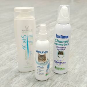 Champús, acondicionadores y colonias para gatos